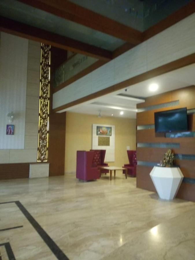 Mnr Resort Pipariā Exterior foto